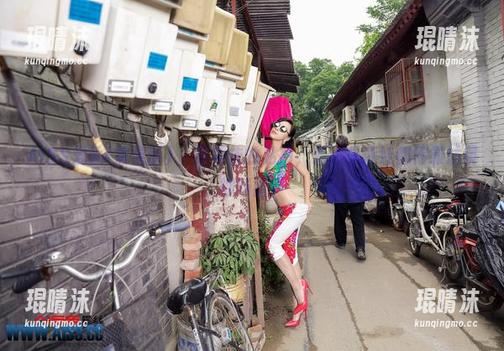 AISS爱丝(黄金版) - 亚美依的私拍，是不是清纯都得靠滤镜撑场面？