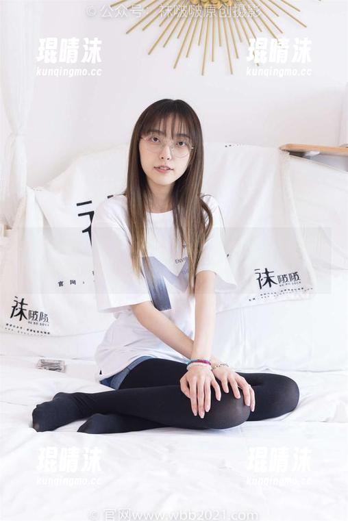 BoBoSocks袜啵啵 - 小甜豆裸足花絮版合集，居然能让人想起夏天的草地？