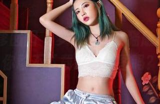 Feilin嗲囡囡 - 梦小楠小夜猫版的奶牛,你敢不下载这张美图吗?