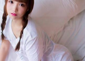 GIRLT果团网 - 莫雅琪比基尼合集——“每一片布料都在讲究比例”