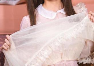 杂志封面选手，喵糖映画白袜JK制服，作品集更新，快来撞个满怀