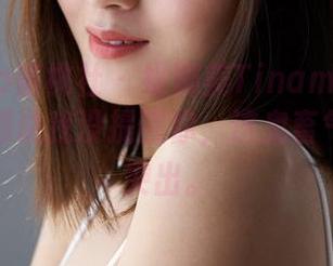 MiiTao蜜桃社 - 缇娜美Tinami的粉色写真，别说我没提醒你，这鬼畜气氛也太突出。
