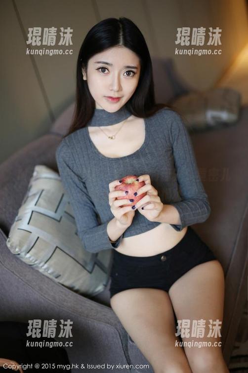 MyGirl美媛馆 - 定制你的目光：黄密儿和她的丝袜作品大揭秘