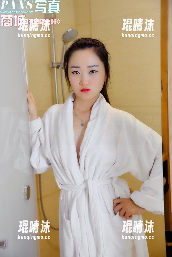 PANS - 除了冲澡，还能藏什么？蘇琪的浴室美图下载任你品味！