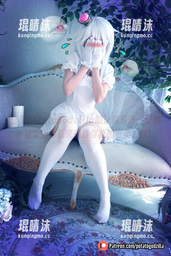 分享PotatoGodzilla的泳装写真，莫娜小姐带液体氮来挑衅你我的审美底线！