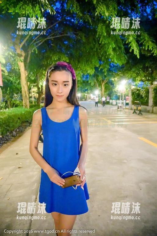 TGOD推女神 - 哦，是李玉洁Daisy在玩镂空？我得细细品味这张写真。
