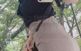 Tomiko(とみこ)的精选美图：校服能拯救我的颜值吗？