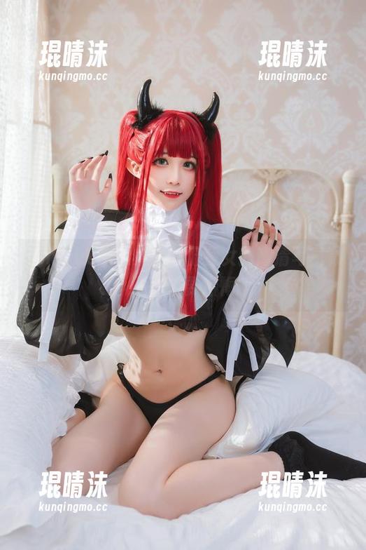 Tomoyo酱 Tomoyo酱发来了一份兔女郎高清写真集,不看不要后悔哦