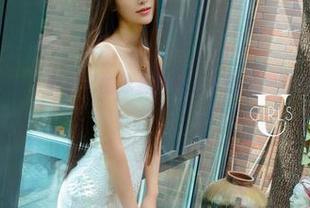 UGirls尤果网 - 叶籽亿的泳装图包，下载后你还敢直视阳光吗？