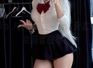 有Umeko J在,哪还需要买杂志的美图和女孩套图呢?