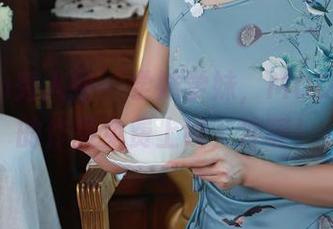 Xiuren秀人网 - 学妹学妹，MODEL伊若的作品免费上线，冲啊！