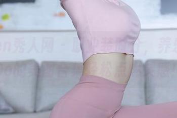 Xiuren秀人网 - 职业装时分，养乐多DoDo的美图合集轻松点燃灵感！