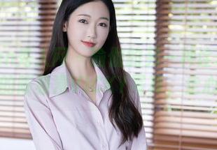 Xiuren秀人网 - 瑜伽的另一种诠释：更新中的陈雅漫VICKY写真，走心呀！