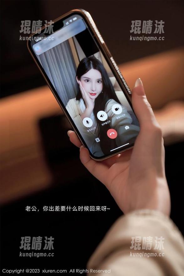 Xiuren秀人网 - 美图精选，顾楚楚泳衣搭配，无意间让人有种囊中羞涩的悸动。