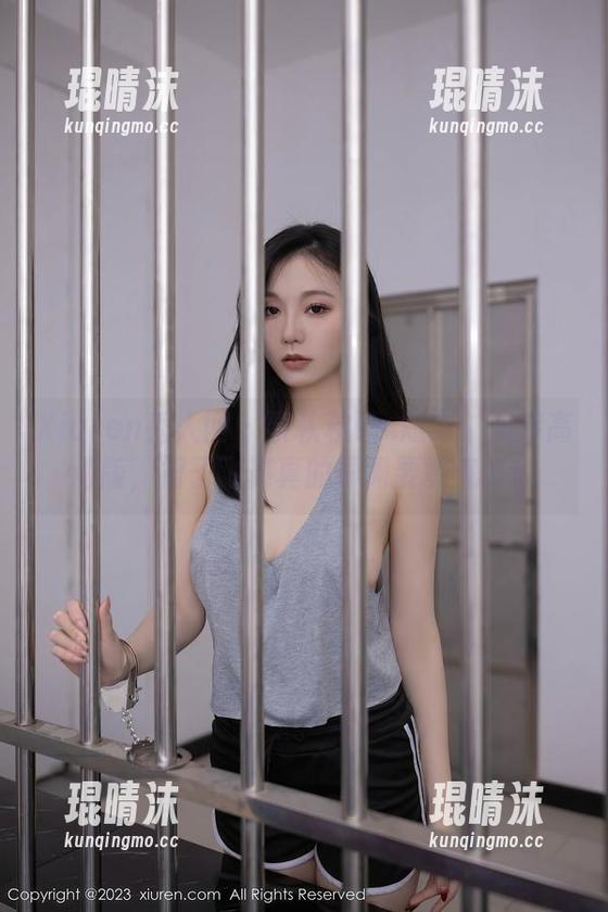 Xiuren秀人网 - 黎秋秋vs.短裙：图库高清版，裙子飞舞真的很需要勇气啊！