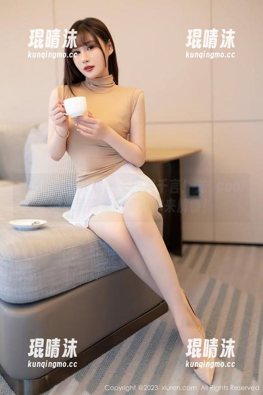 Xiuren秀人网 - 一图胜千言！龙籹cool的泳装高清图集等你来解锁！