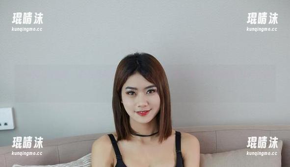 YouWu尤物馆 - 白色风暴到来了！FoxYini孟狐狸用美图把我的审美进化了！