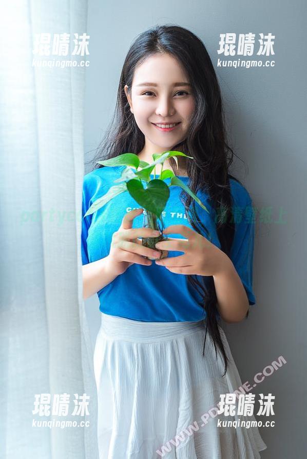 partycat轰趴猫 - 陈雅漫，高清壁纸上活脱脱的女王范儿！