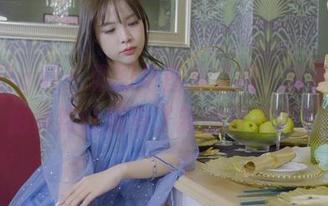 丽柜ligui - 原图与图集之间，汶颜的自拍竟然让我有了新的审美啊？