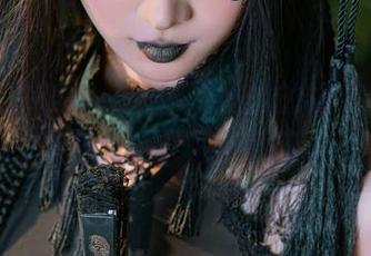 脚尖上的舞蹈：云溪溪奶桃的裸足精选写真集，打开另一扇窗。