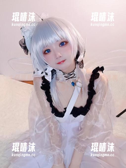 牛仔裤私房图包：伊喵君_Nya说这才叫合身！