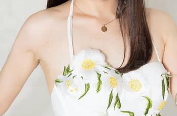 克拉女神 - 宋黛的红裙写真集，咳咳，选了这十张也是不容易啊