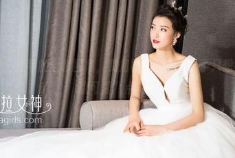 克拉女神 - 江琴的全套图集，御姐模式开启，看了只想给个“无敌可爱”点赞！