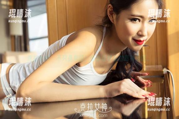 克拉女神 - 不只是美图！蕾丝让舒彤的眼神说话。