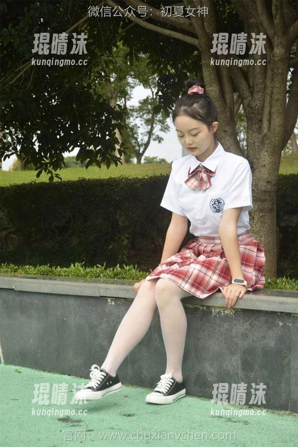 初夏女神 - 黑与白的对话，安妮的图包带你玩转逆光