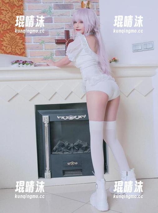 千夜未来 千夜未来又来了,校园福利图集没让我失望