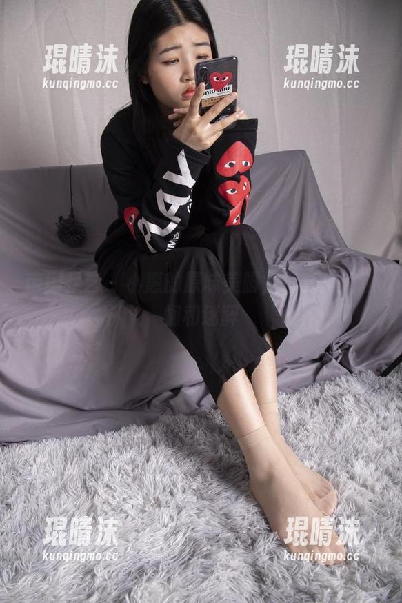 南国足艺 - 小惠的原味美脚，写真里的迷惘和迷醉