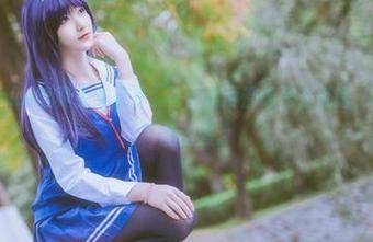 南桃Momoko写真《美足》,每个角度都像是在低语,喊着“来吧”的浪漫。