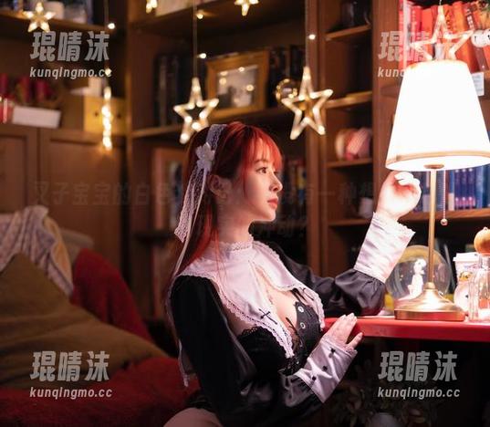 叉子宝宝的白色梦游记：有没有一种想拍图包逃离现实的冲动？