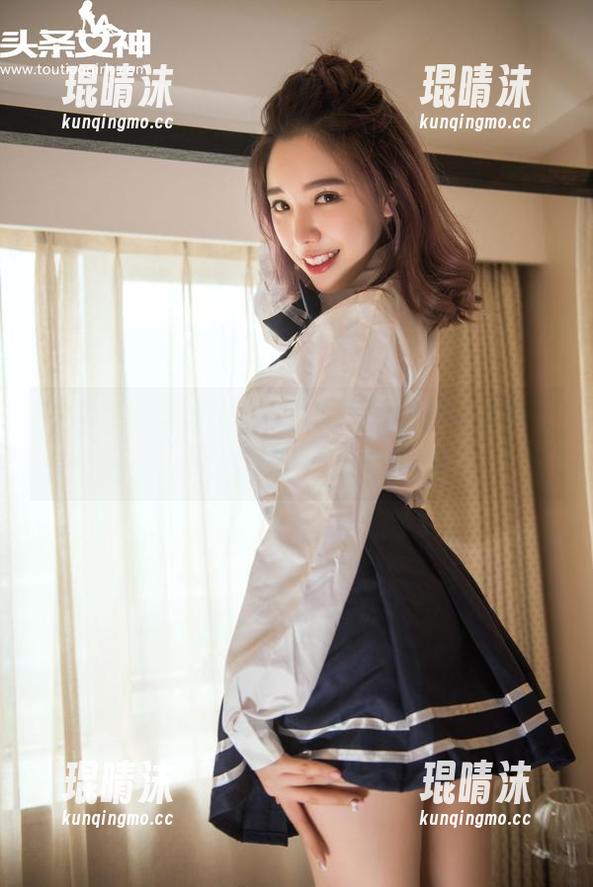 头条女神 - 曲佑熙图集，不是姐妹情深，是御姐霸气侧漏！