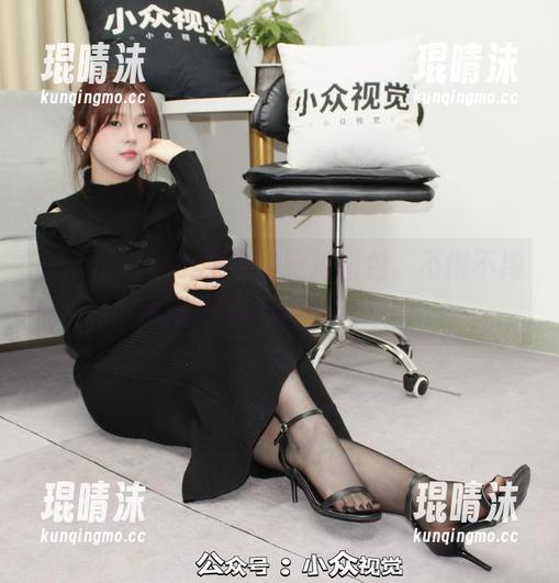小众视觉 - 小薯条的旅拍图包，不得不捧腹的风景与路人的反应
