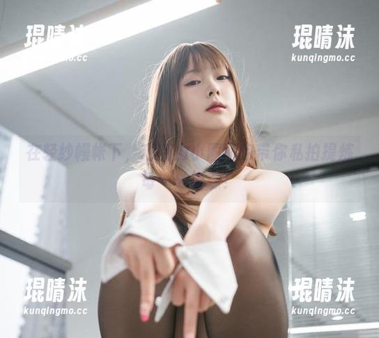 在轻纱幔帐下，巧克力小圆面包带你私拍提炼每一处资源！