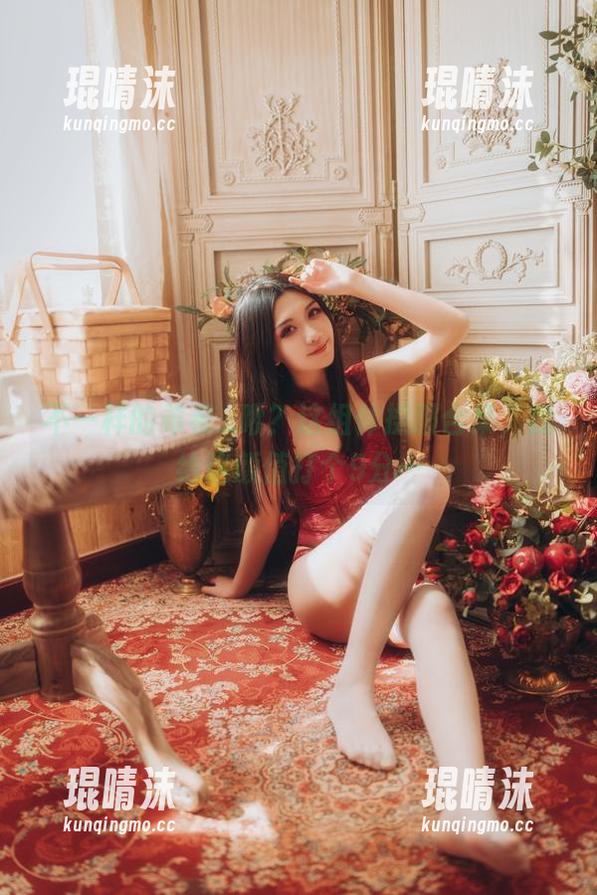 不一样的希希_啾？这组体操服合集，我给这颜值打个9分…