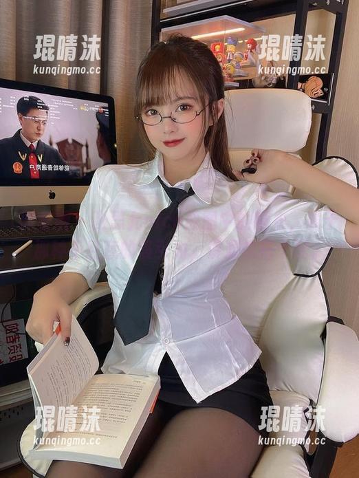 微密圈 - 张思允nice原图中的睡衣，属于那种不经意的吸引力，资源来搭个配。