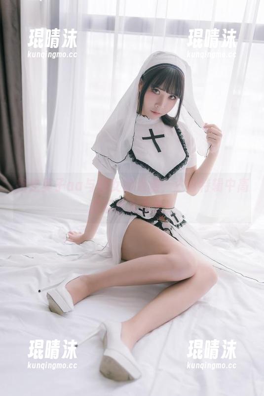 抱走莫子aa 抱走莫子aa与修女的浪漫,生日特辑中高清写真太有爱!