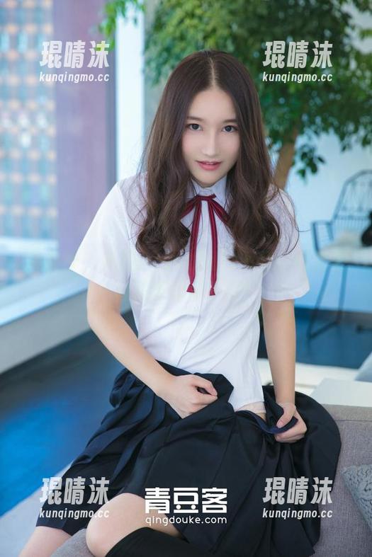 推女神-宛恩miyu 推女神 - 宛恩miyu的私房图集:这裤里丝是要爆表了吗?