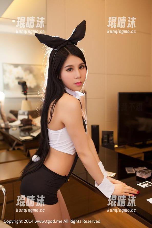 推女神 - 莫雅淇的蕾丝，怎么会让我不想转个圈儿呢？