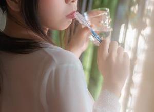 翻遍天台，发现无颜小天使wy的图集小MV