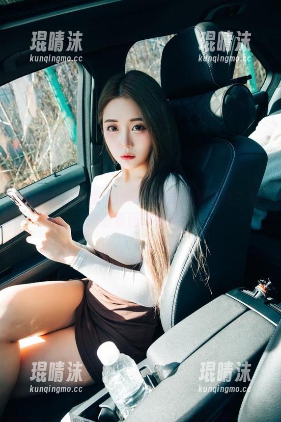 有什么比普美(bomi)的粉色更迷人？快来最新图库瞧瞧！