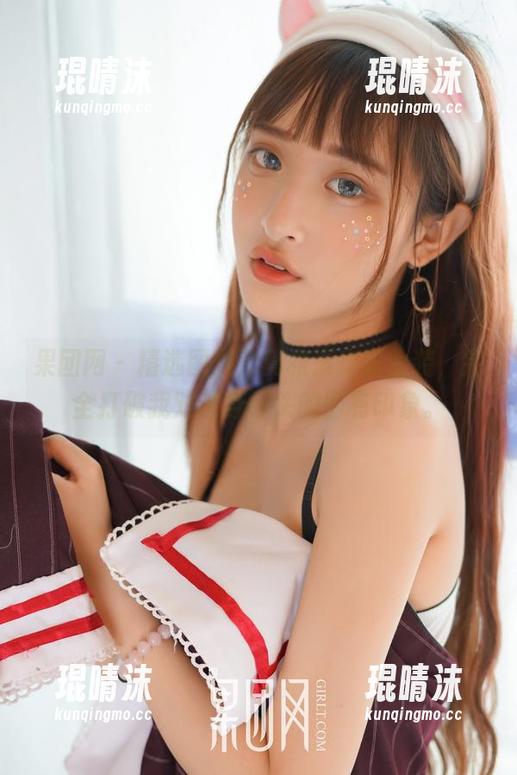 果团网 - 精选图集：莫雅淇穿职业装，完全打破我对这身行头的固有印象。