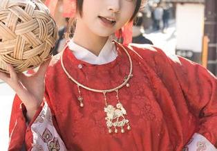 橙喵的修女情怀：当信仰遇上玩趣