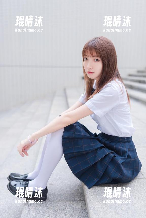 愿意为了祖木子的白丝少女放下架子，免费又俏皮，谁能抗拒呢？