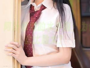 秀人网 - 阿汁和她的水手服：为何我的网盘比脸大？