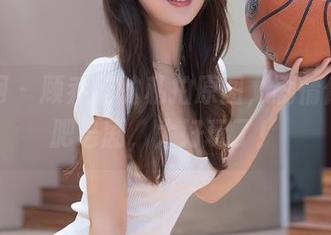 秀人网 - 顾乔楠的私拍原图，剧情像在看肥皂剧，太好玩了！