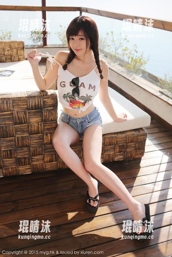 美媛馆 - 资源限量，唐琪儿il的镂空写真集，能看到这里的是天选之人吗？
