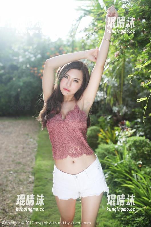 美媛馆-小夕juju 美媛馆 - 新鲜出炉,小夕juju的睡衣写真集更新,太不正规了!